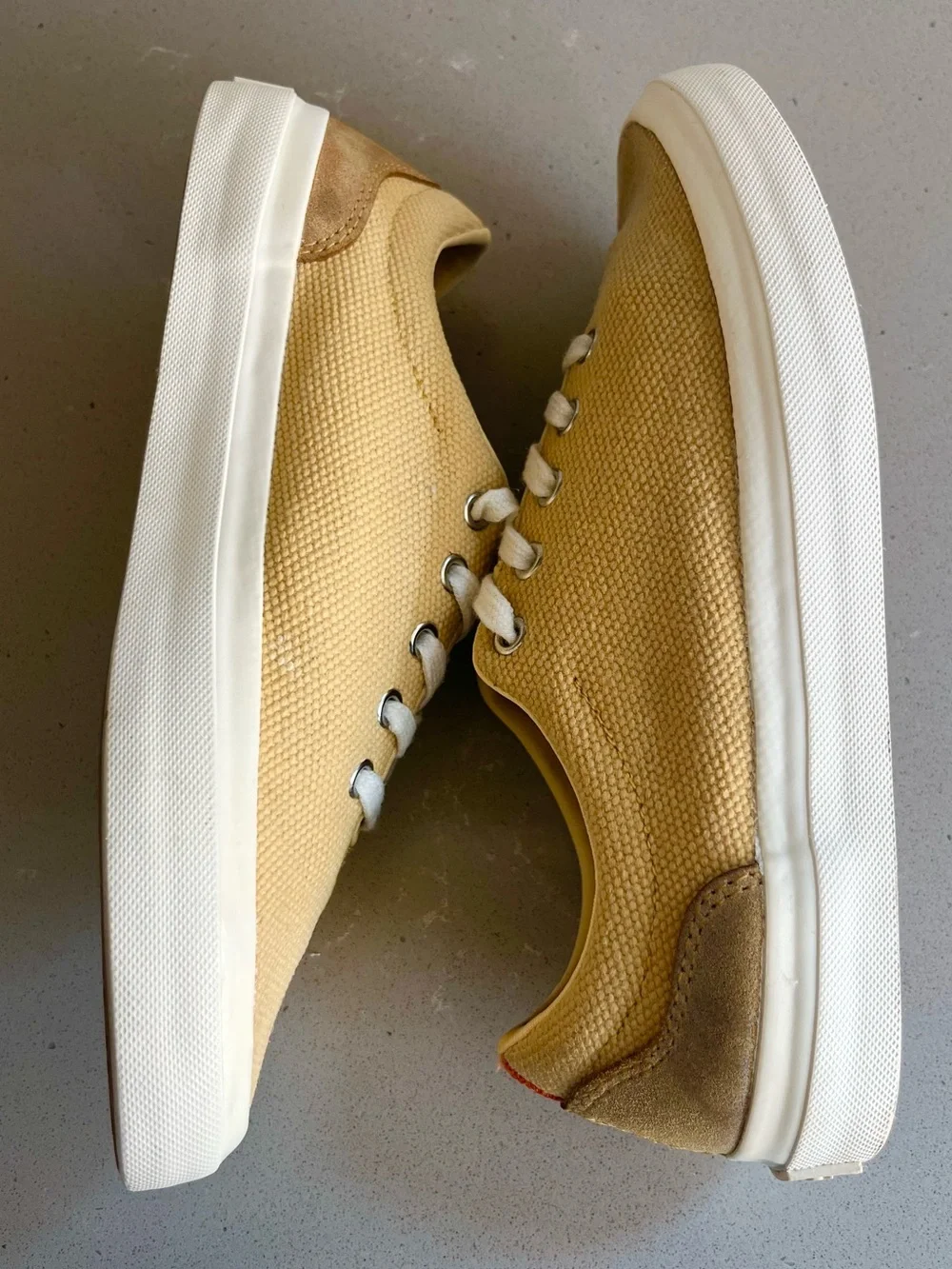 Arbor Legacy Yellow Lace Up Canvas Sneakers Shoes Women’s Size 6.5